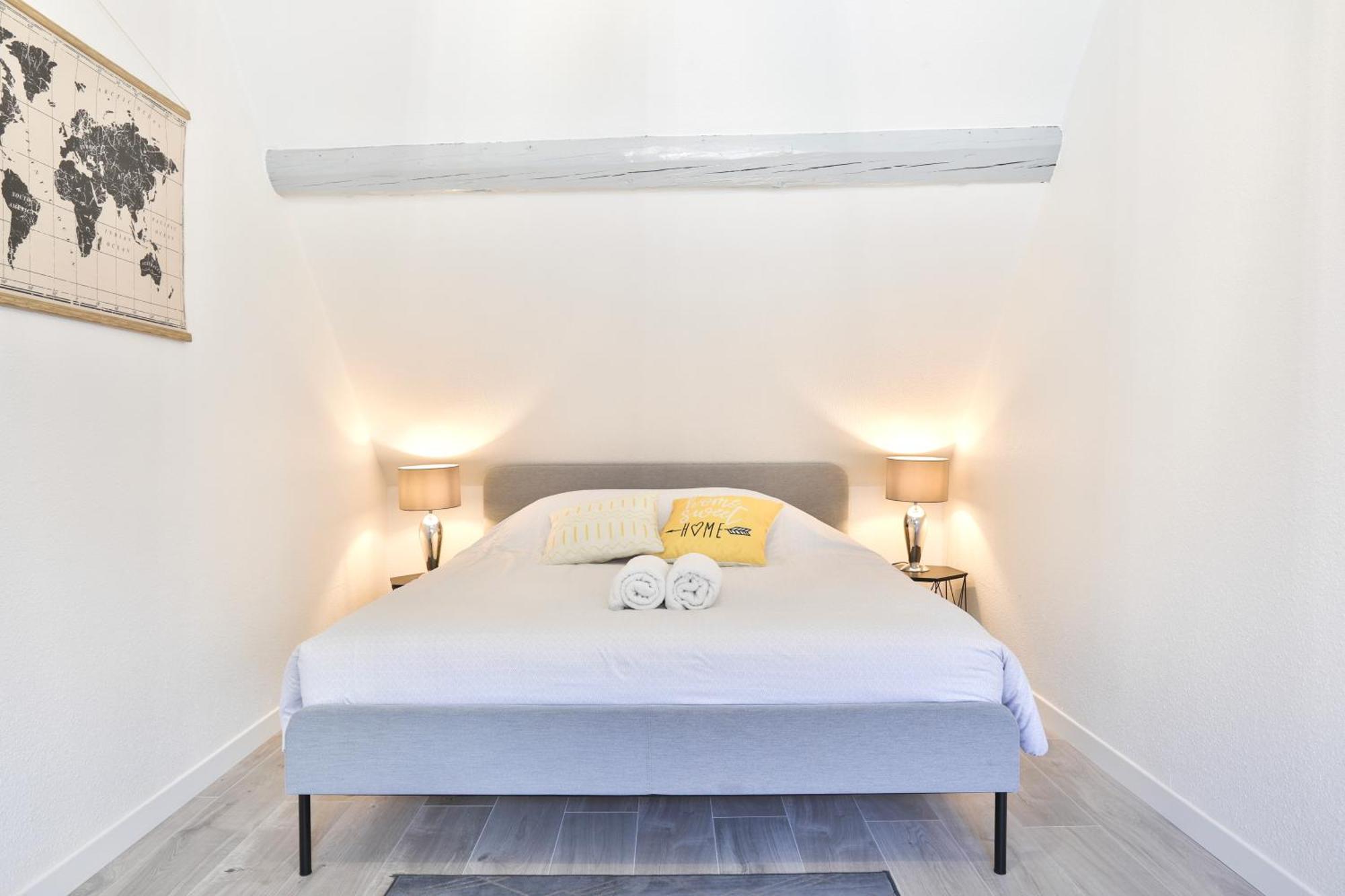 Appartements Duplex 3 Et 4 Personnes - Climatisation - Village Elu Parmi Les "Plus Beaux Villages De France" - Route Des Vins - Centre Alsace Bergheim Kültér fotó