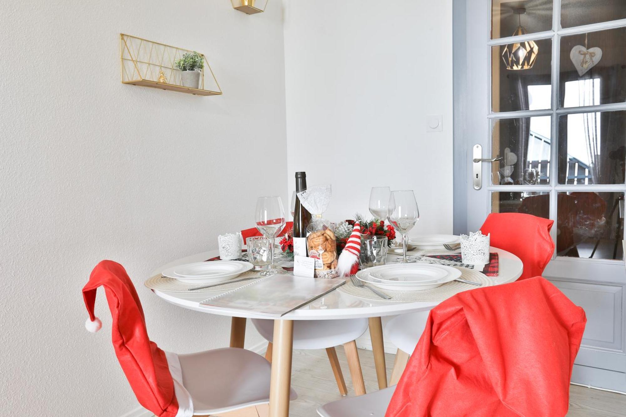 Appartements Duplex 3 Et 4 Personnes - Climatisation - Village Elu Parmi Les "Plus Beaux Villages De France" - Route Des Vins - Centre Alsace Bergheim Kültér fotó